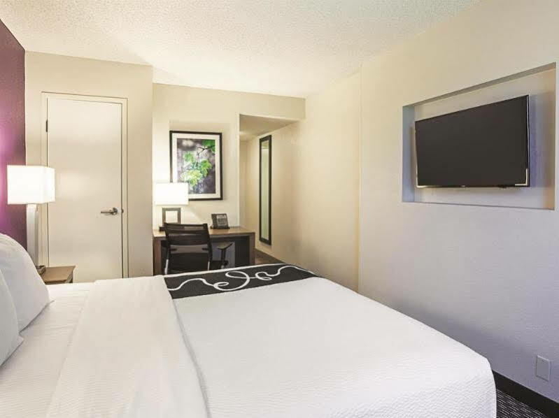 La Quinta By Wyndham Rancho Cordova Sacramento Hotel Exterior foto